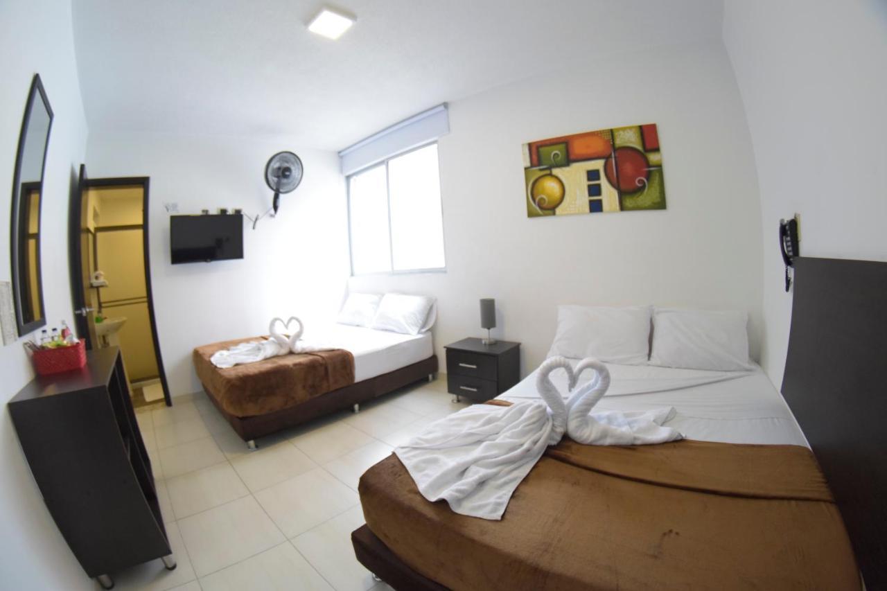פריירה Hotel Golden Suite מראה חיצוני תמונה