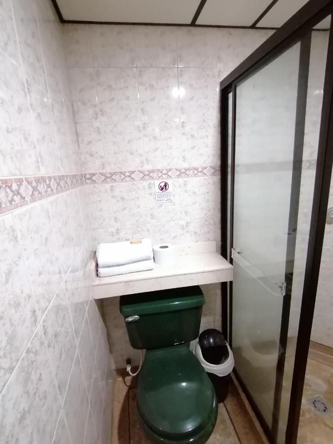 פריירה Hotel Golden Suite מראה חיצוני תמונה