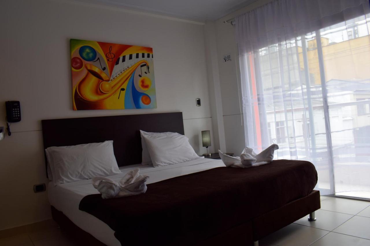 פריירה Hotel Golden Suite מראה חיצוני תמונה