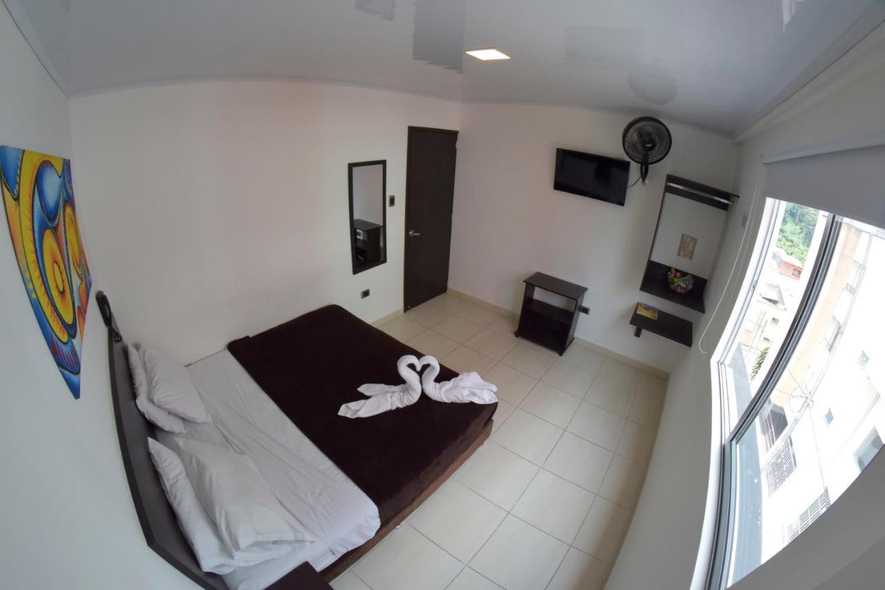 פריירה Hotel Golden Suite מראה חיצוני תמונה